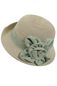 Brim hat with flower